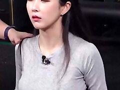 Focus On Hyunyoung's Perky Boobs Focus On Hyunyoung's Perky Boobs