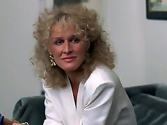 Celebrity Glenn Close can't get enough Chisel in Fatal Attraction (1987)