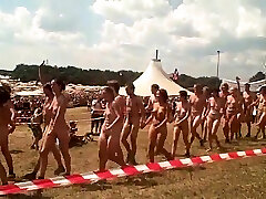 جهان-یورو-Danish & برهنه مردم در Roskilde Festival 2009