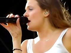 Tove Lo - Talking Body - Live at Rock In Rio