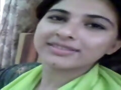 Adorable Pakistani wife smooches her fashionable spouse Adorable Pakistani wife smooches her fashionable spouse