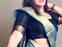 Desi Indian Beautiful Bhabhi Hardcore Sex With Large Dick Desi Indian Beautiful Bhabhi Hardcore Sex With Large Dick