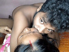 Chachi Ki Bur Chat Kar Choda Raat Me Bohat Maja Aya Chachi Ki Bur Chat Kar Choda Raat Me Bohat Maja Aya