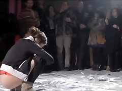 I MAY Budge TO PARIS