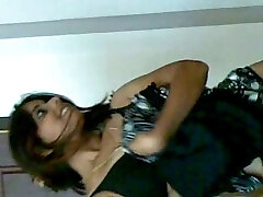 L'axe du Personnel de la Banque Suce et Bonks avec son Client Premium L'axe du Personnel de la Banque Suce et Bonks avec son Client Premium