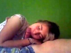 Amateur blowjob cum drink