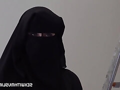 Hot Muslim Babe Gets Hard Boink Hot Muslim Babe Gets Hard Boink