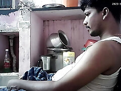 Indian house wife lips kissing dd Indian house wife lips kissing dd