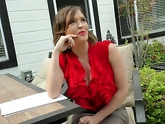 Attractive hottie in short skirt Krissy Lynn goes wild on a hard fuck-stick Attractive hottie in short skirt Krissy Lynn goes wild on a hard fuck-stick