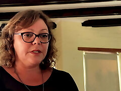 Dominatrix Mistress April - cum on my latex leggings, victim Dominatrix Mistress April - cum on my latex leggings, victim