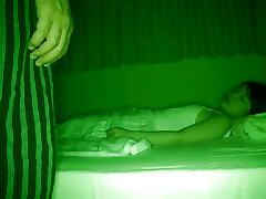 une fille innocente de la campagne se fait visiter tard dans la nuit partie 2 une fille innocente de la campagne se fait visiter tard dans la nuit partie 2