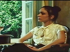 extreme close-up (1979 )) extreme close-up (1979 ))