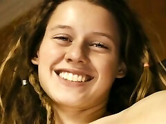 Manuela VellÃ©s in CaÃ³Tica Ana (2007)