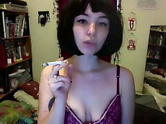 torrid smoking webcam girl
