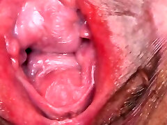 Hot czech teenie gapes her mouth-watering vulva to the bizarre23dMT