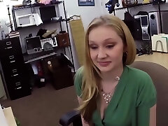 Big ass sweetie fucked doggystyle for moolah by a broker