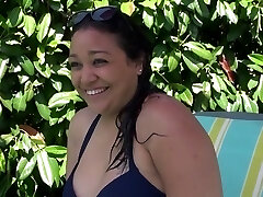 Thick Spanish Mom Penetrate Hard Near Outdoor Pool