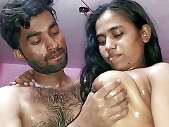 Desi wife lovemaking video HD