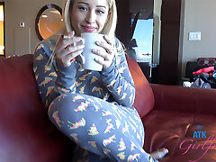 Goldie Rush in Virtual Vaca Movie - AtkGirlfriends