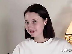 Dream Doll Malory Malibu Gets Her Sweet Pussy Eaten For The 1st Time!