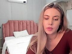 Nelliecutest Petite Teenager Cam Show