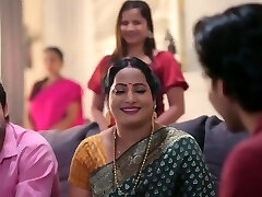 indian honey fingering her pussy