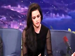 Kristen Stewart - Conan