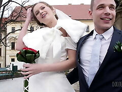 HUNT4K. Married duo decides to sell bride’s pussy for good HUNT4K. Married duo decides to sell bride’s pussy for good