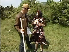 Grannie goes CRAZY!!! - vol 04 Grannie goes CRAZY!!! - vol 04