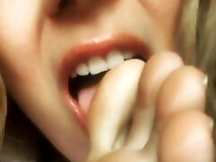 Foot Worship First-timer (1) Foot Worship First-timer (1)