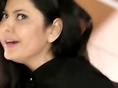 Hubby surprises hotwife with 2 bulls