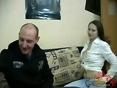 Nubile fickt Nachbars riesen Schwanz bis er auf die Wolle spritzt Nubile fickt Nachbars riesen Schwanz bis er auf die Wolle spritzt