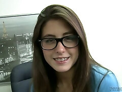 Nerdy sexy brunette girlie peels off and switches to suck strong cock Nerdy sexy brunette girlie peels off and switches to suck strong cock