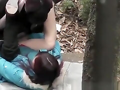 poke in korean park voyeur (3)