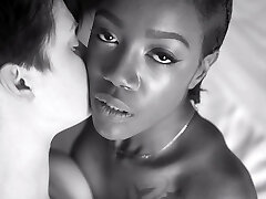 Bella & Ty Bella & Ty