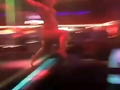 midget stripper fail lol 