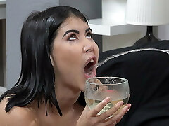 Who Knew The Easter Bunny Loved Piss!?