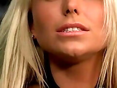 Blonde bombshell 2 Blonde bombshell 2