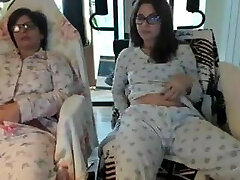 Mama si fiica Romania videochat