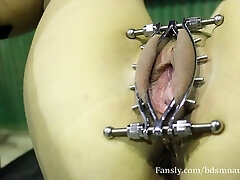 He puts a labia tweak in my labia and plays with it. I's winter, I'm bearing the cold ( BdsmNaughtyGirl )