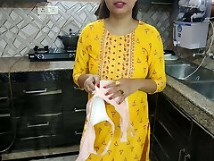 Desi Bhabhi kitchen me khana bana rhi thi tbhi dever ne piche se Li bhabhi ki