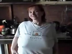Redhead BBW Demonstrating Boobs