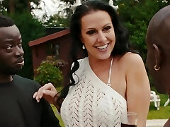 Multiracial double penetration by the pool with horny Texas Patti