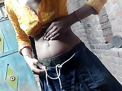 Bhabhai ne sasur k sage ki chudai hanate samy Bhabhai ne sasur k sage ki chudai hanate samy