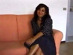 italian milf casting