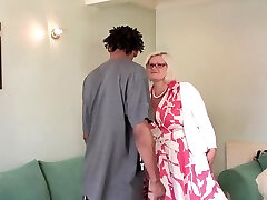 Blonde mature BBW sucking and fucking a big black meatpipe