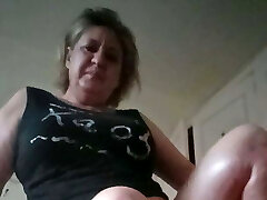 Oil on my body Oil on my body