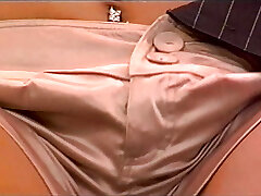 She Likes Pussy!!! She Likes Pussy!!!