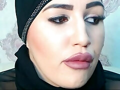 Stupid Pervert in Live Hump Chat with SelmaAzmani XD