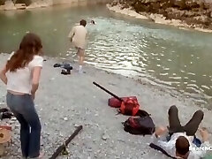 Leonor Varela - Americano 01